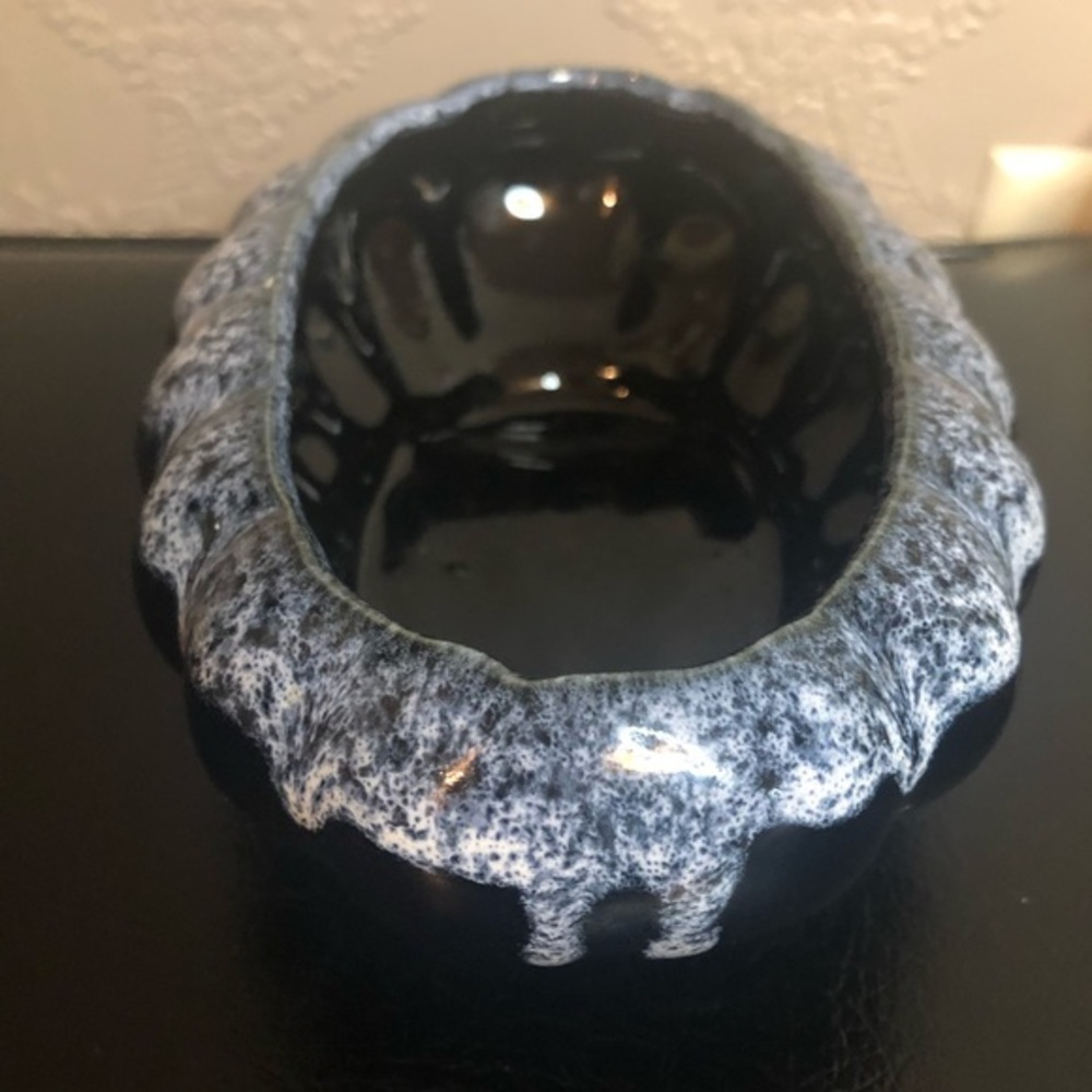 Vintage pottery planter black blue - Picture 4 of 7